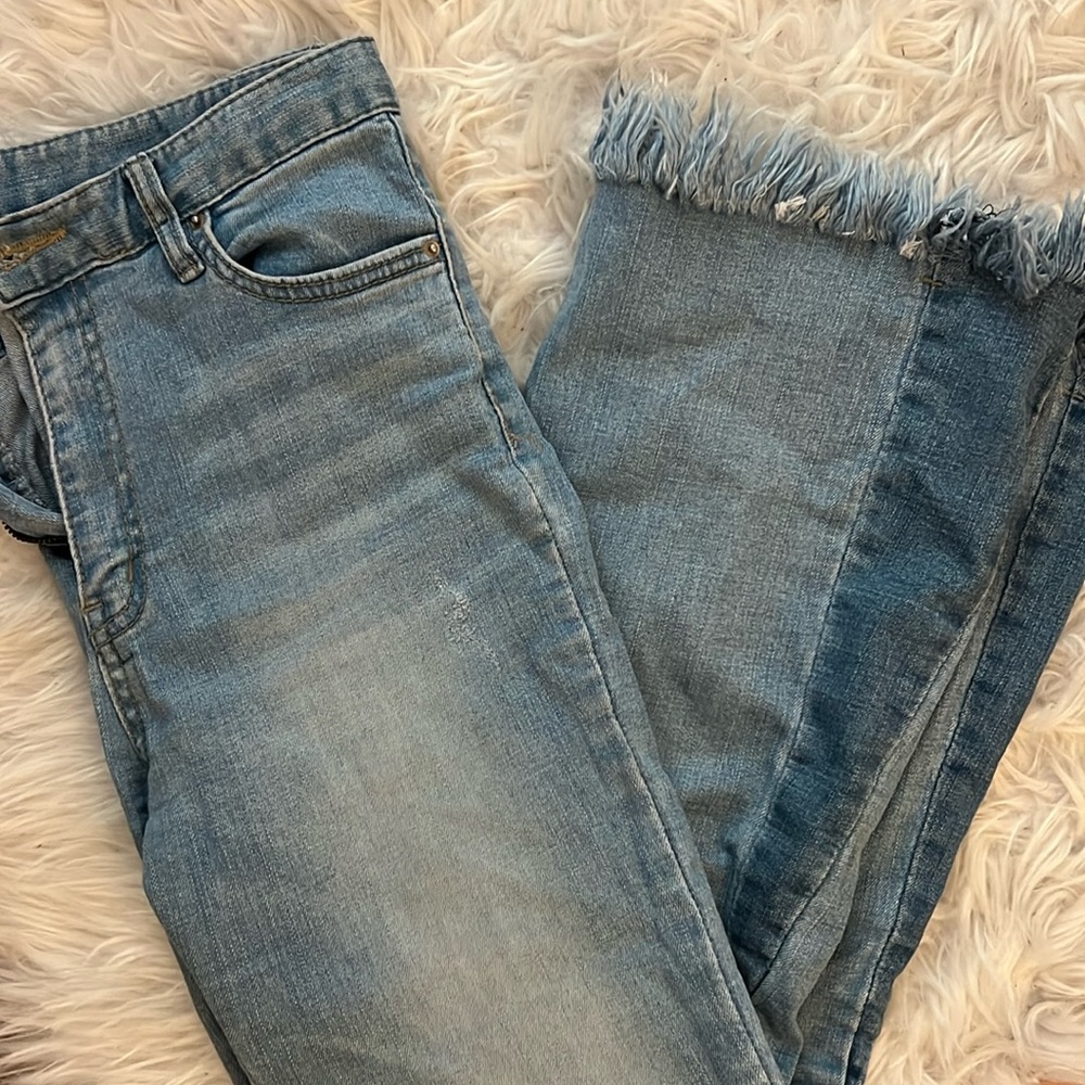 Cropped flare jeans